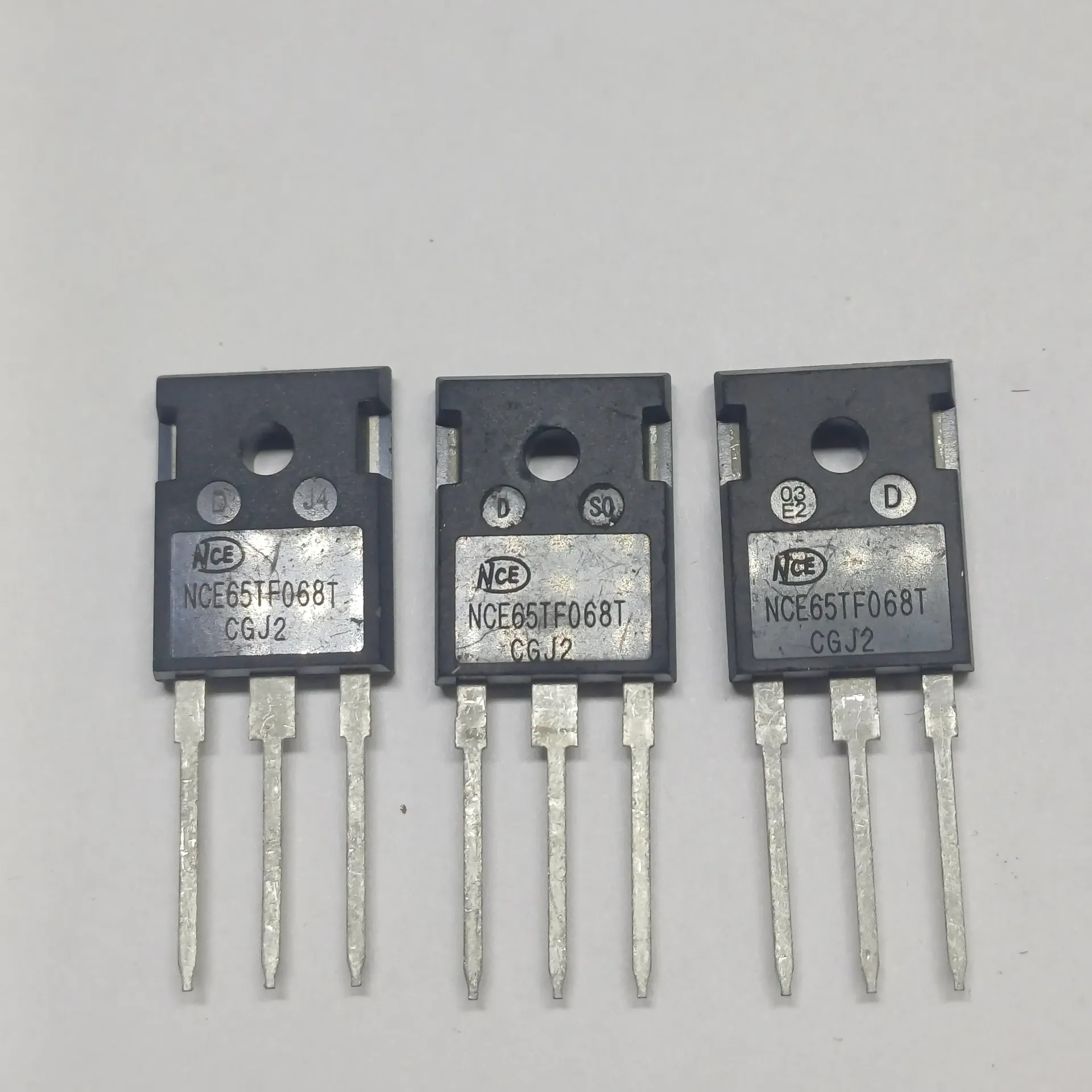 [ONL005972] NCE65TF068T N-MOSFET 650V 53A TO-247